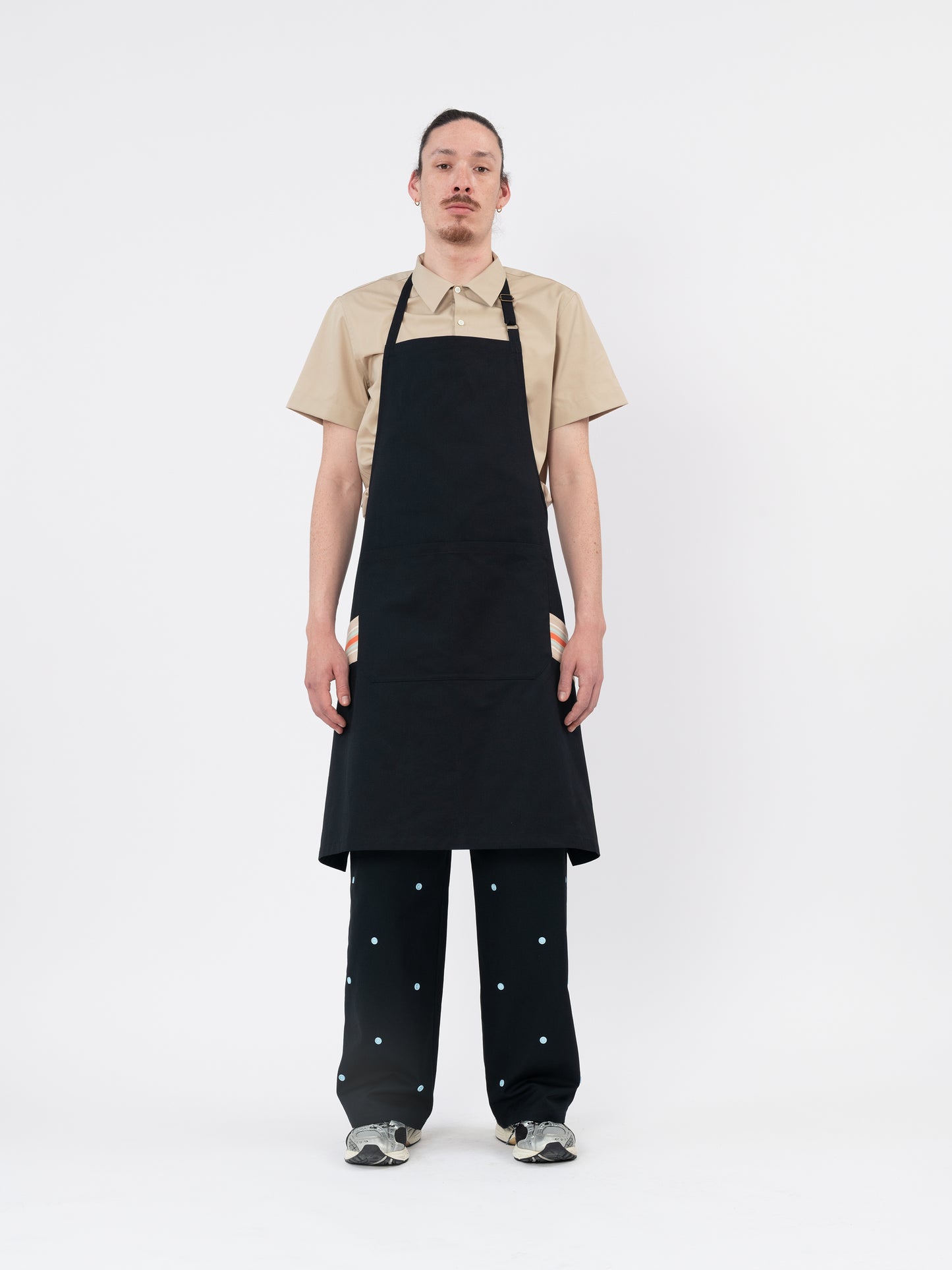 OLDERTASM Apron