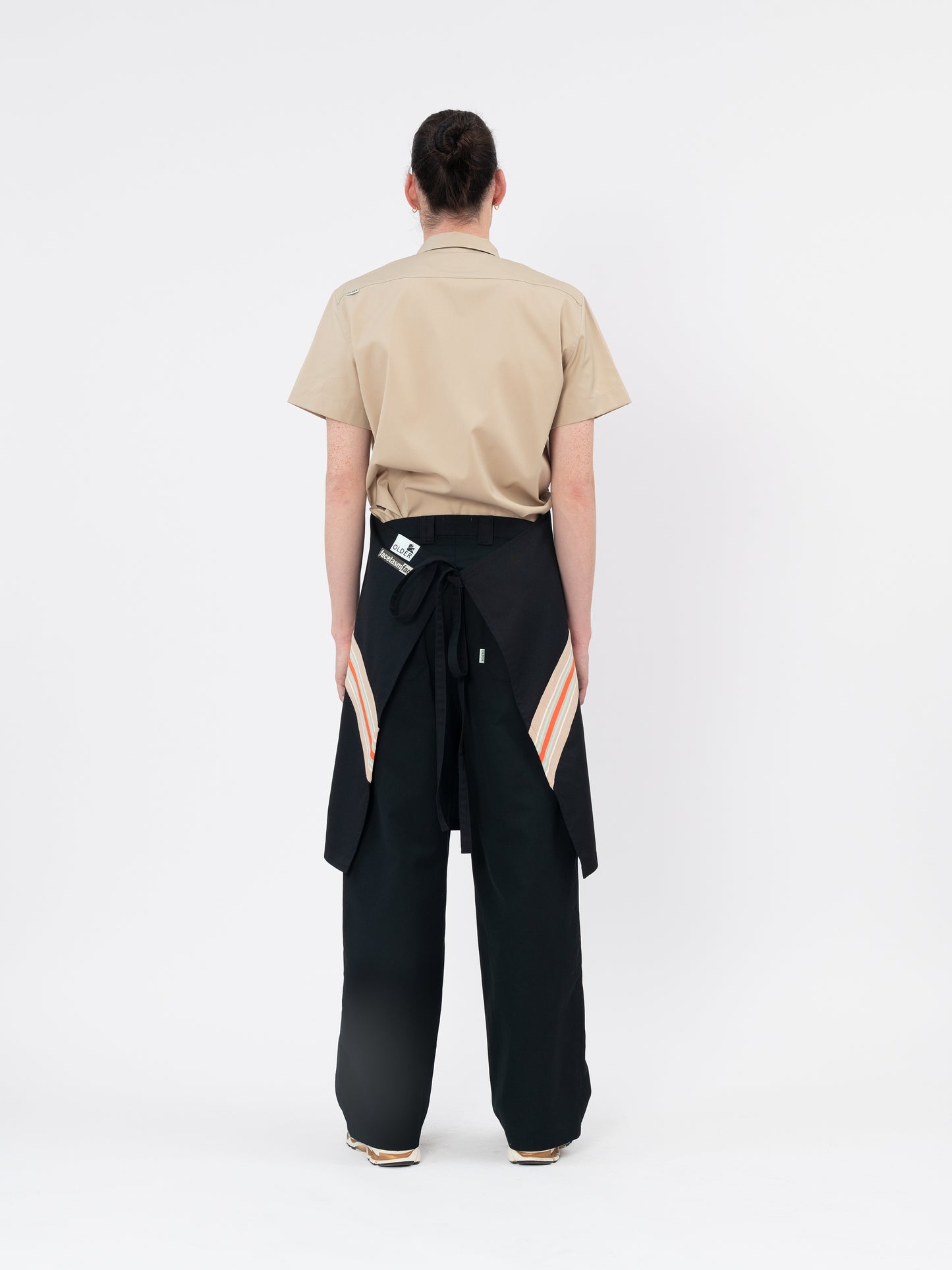 OLDERTASM Apron