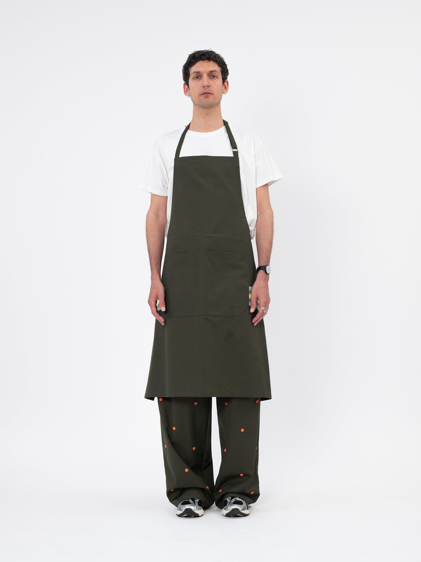 OLDERTASM Apron